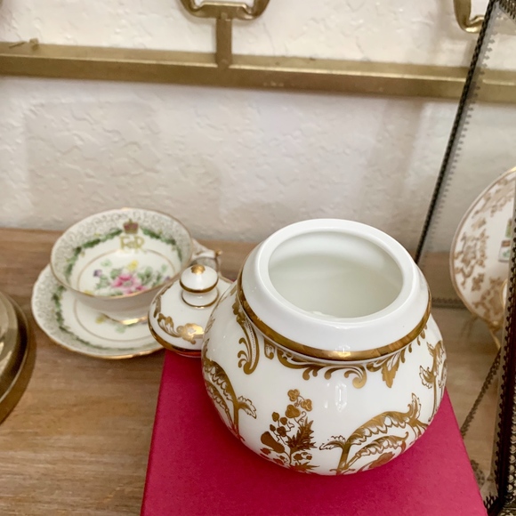 Limited Edition Royal Buckingham Palace Sugar Bowl - Picture 6 of 8